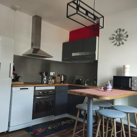 Lysiane Apartman Calais